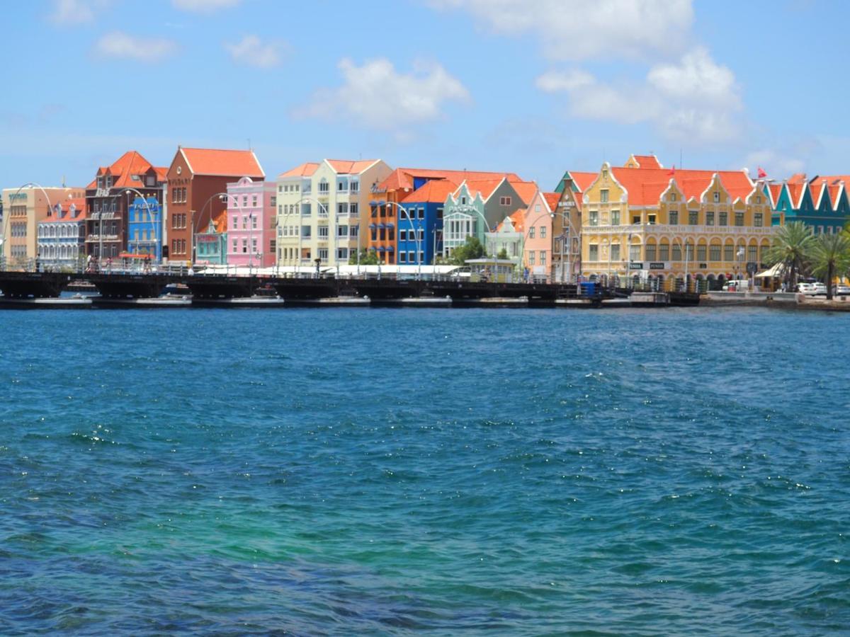 Kas Di Bami A-186 Op Seru Coral Resort - Ruim Appartement Met Groot Zwembad En Tropische Tuin Виллемстад Экстерьер фото